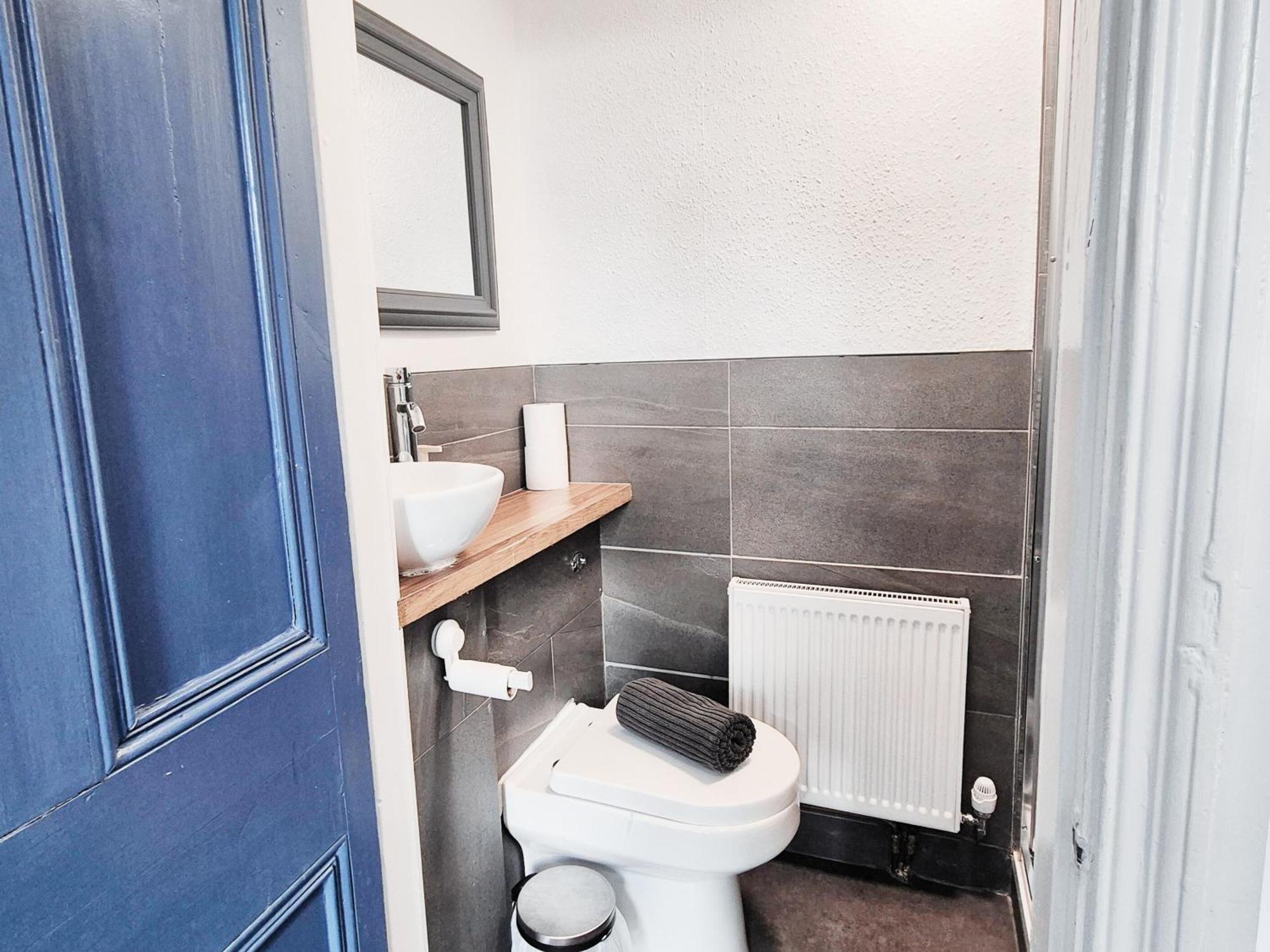 Apartamento Cozy In Modern House Near Nottingham